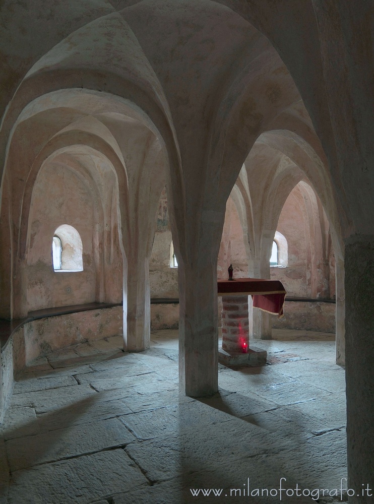 Oleggio (Novara, Italy) - Crypt of the Church of San Michele